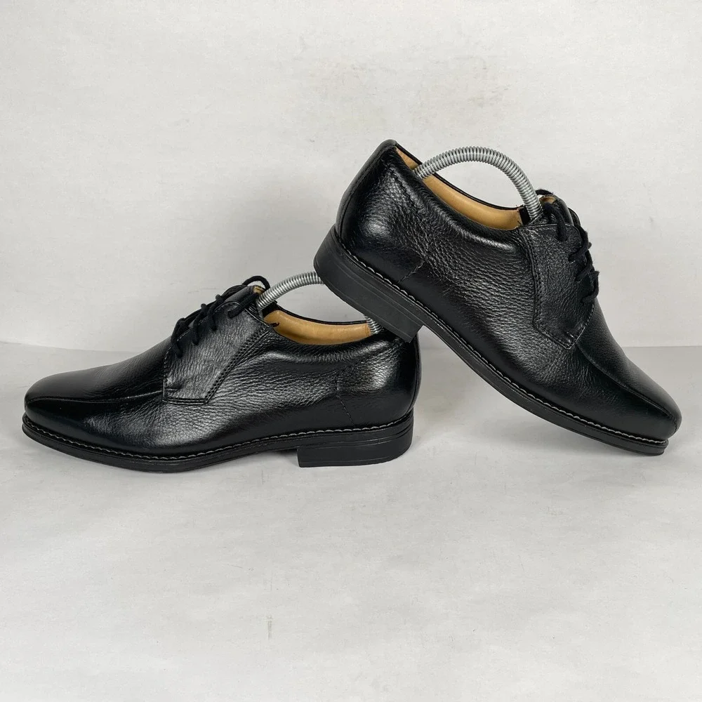 Sandro Moscoloni Belmont Mens Size 8 D Black Pebbled Leather Bicycle Toe Shoes